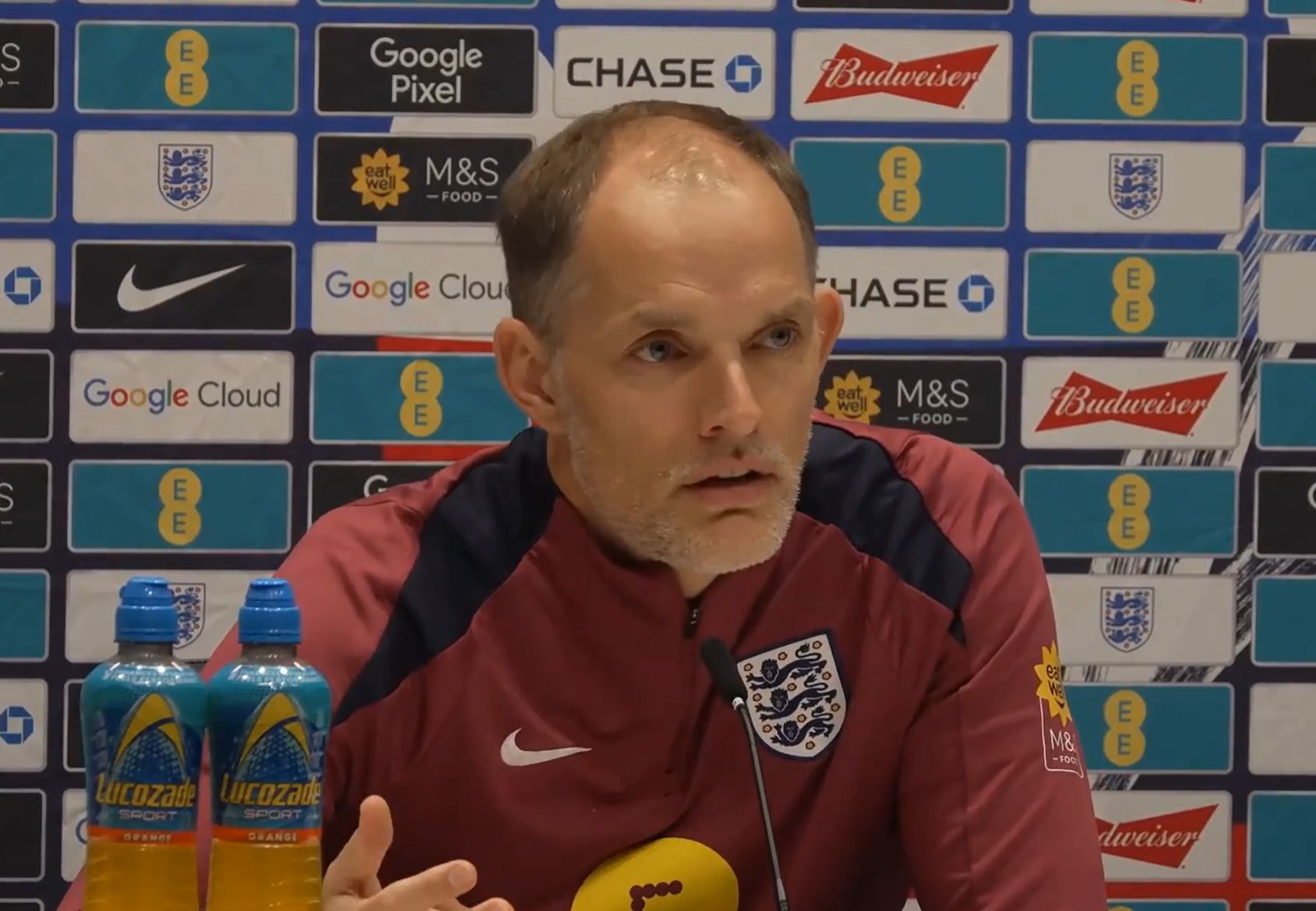 图赫尔：贝林厄姆和罗杰斯是竞争关系，但应相互尊重而非敌视