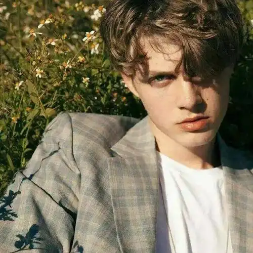 6686体育平台签约作者Greer