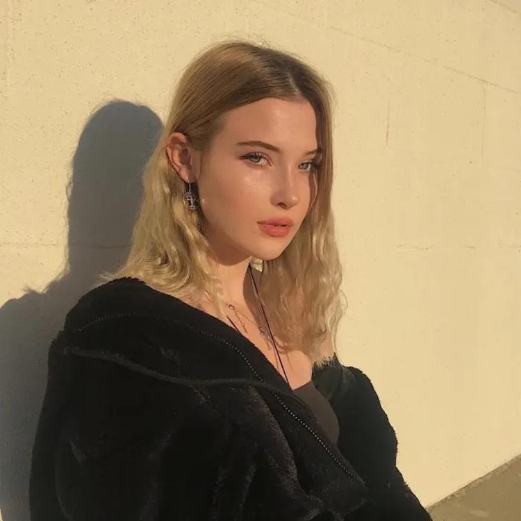 6686体育平台银牌作者Abigail