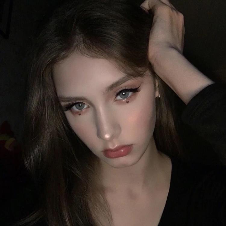 6686体育平台铁牌作者月下独酌