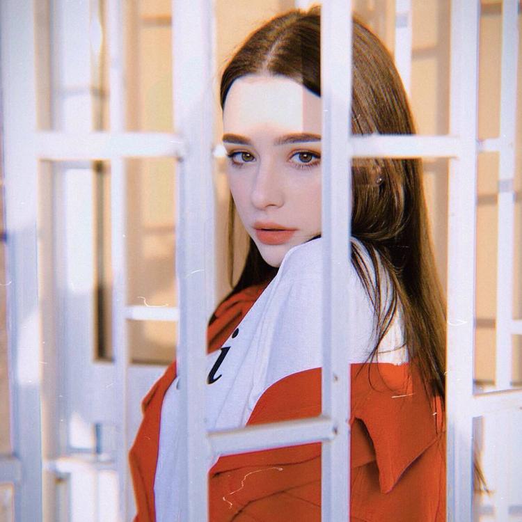 6686体育平台官方作者Sofia