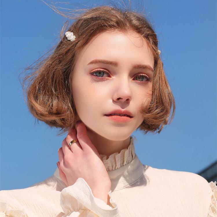 6686体育平台初级作者Natalie