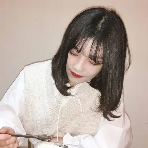 6686体育平台银牌作者Clifford