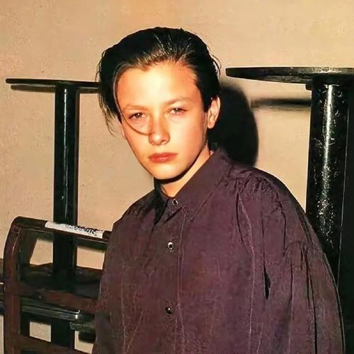 6686体育平台海外作者Hazel